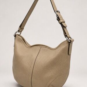Coach Soho Hobo Tan leather hobo bag with pebbled texture
